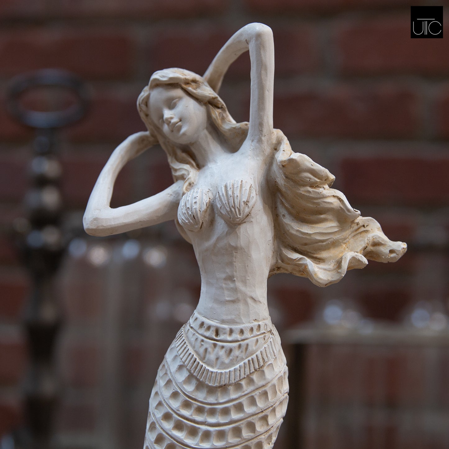 Thalurea Resin Mermaid Figurine in White