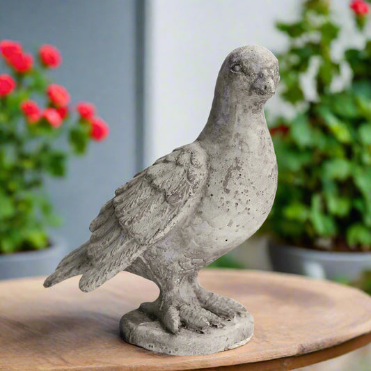 Quillen Cement Cardinal Bird Figurine