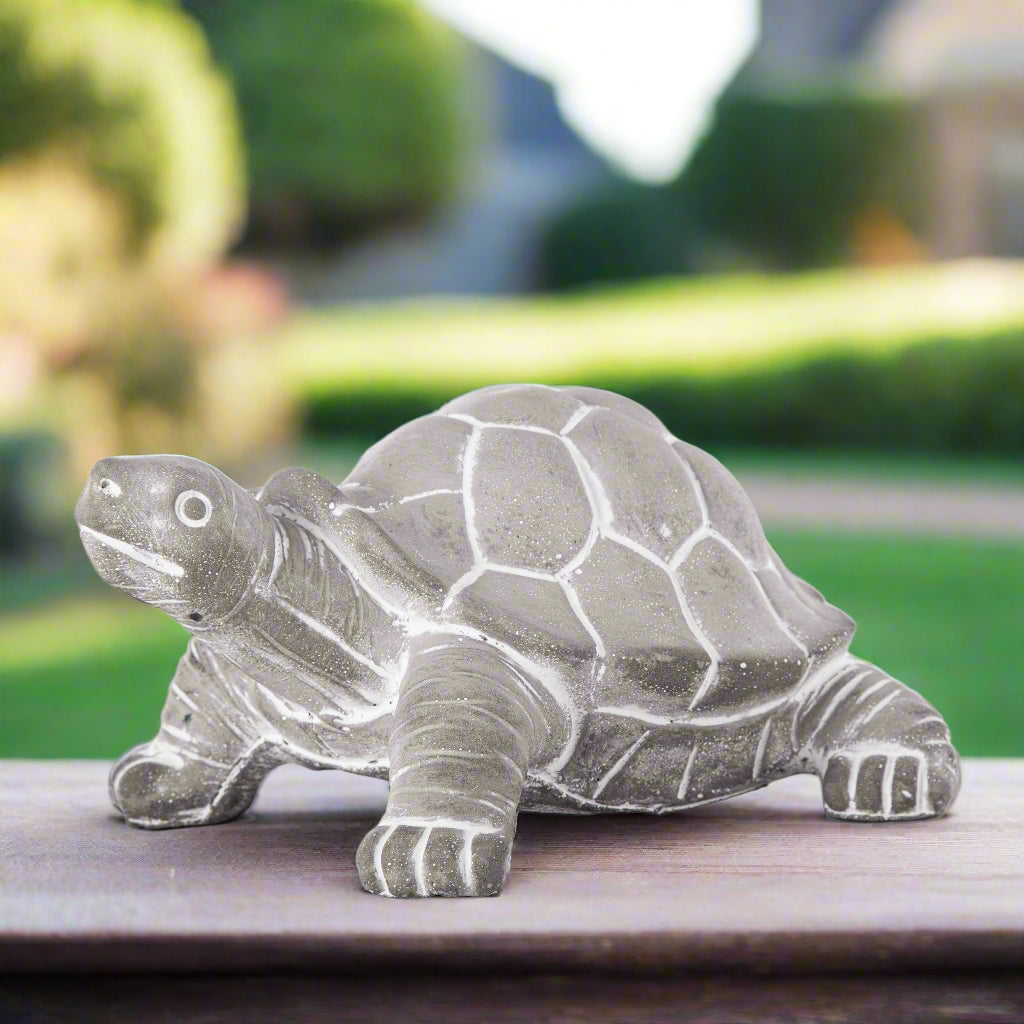 Keizo Turtle Figurines