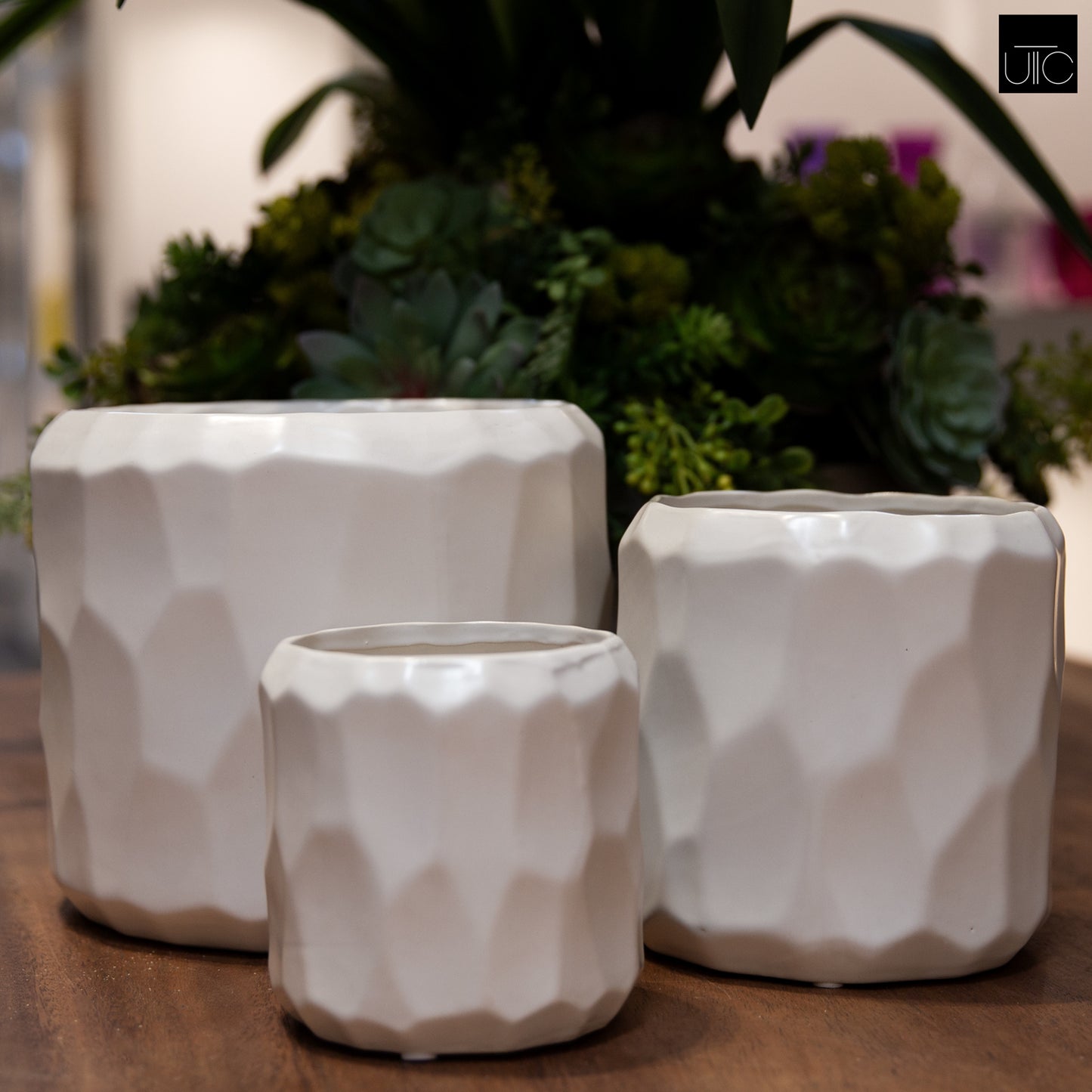 Ceramic Pot Matte Finish-7.50"H