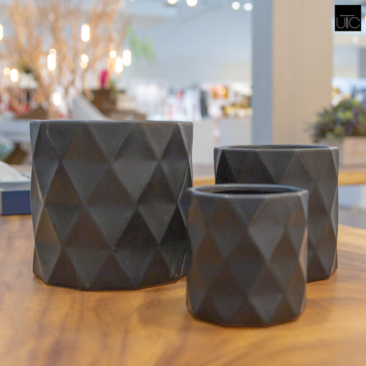 Dagen Diamond Embossed Ceramic Pot Set (Set of 3)