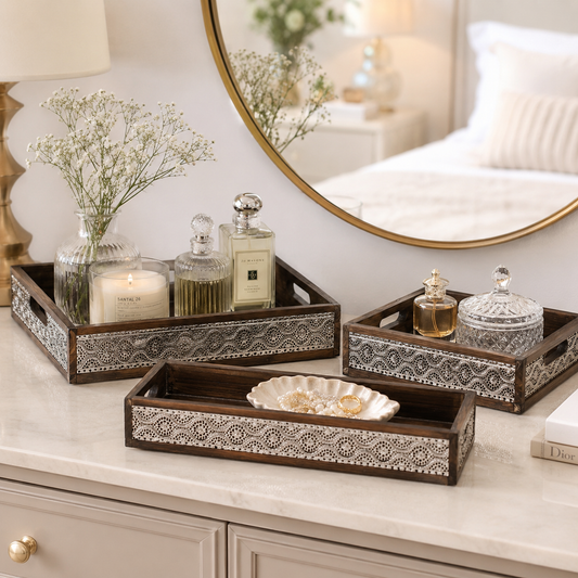 Kyra Mirrored Wood Tray Set (Set of 3)