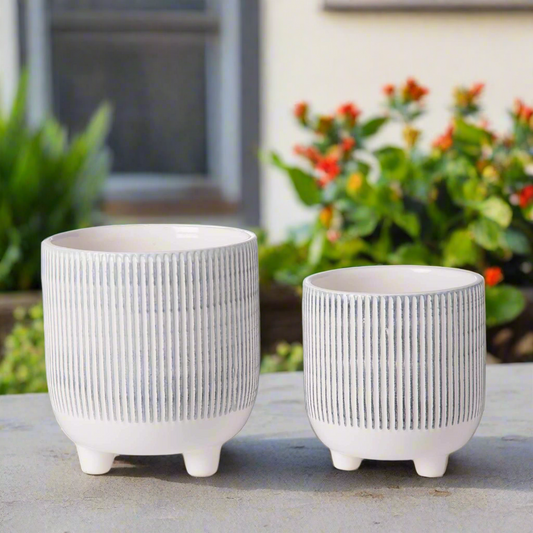 Korvia Shadow Column Tripod Planter Set (Set of 2)