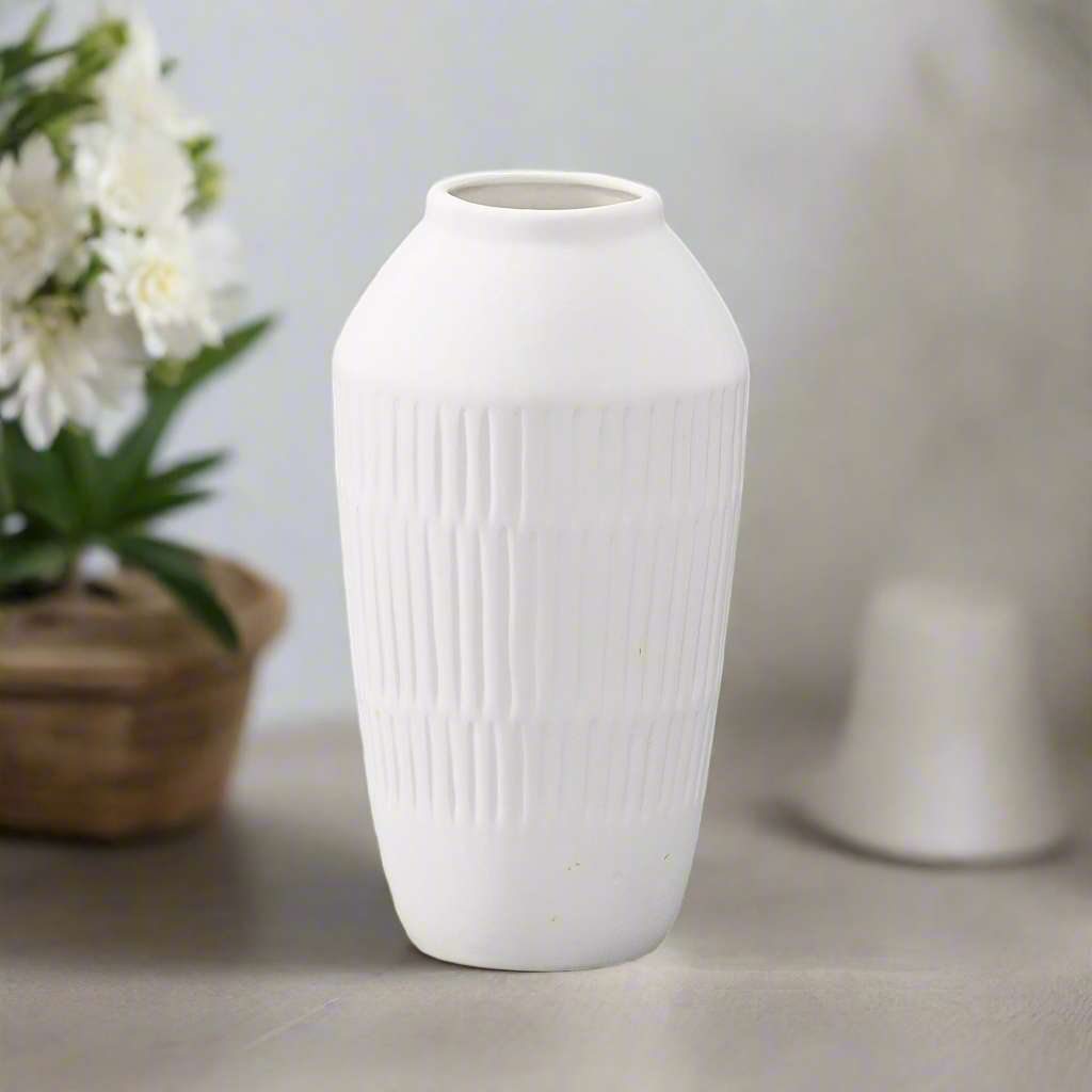 Venra Matte Ceramic Vase