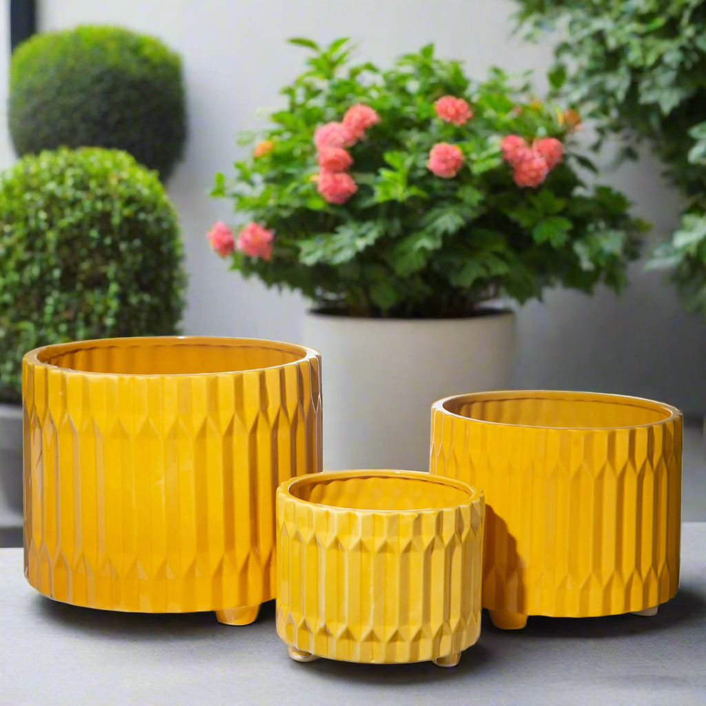 Spivora Geometric Tripod Planter Set (Set of 3)