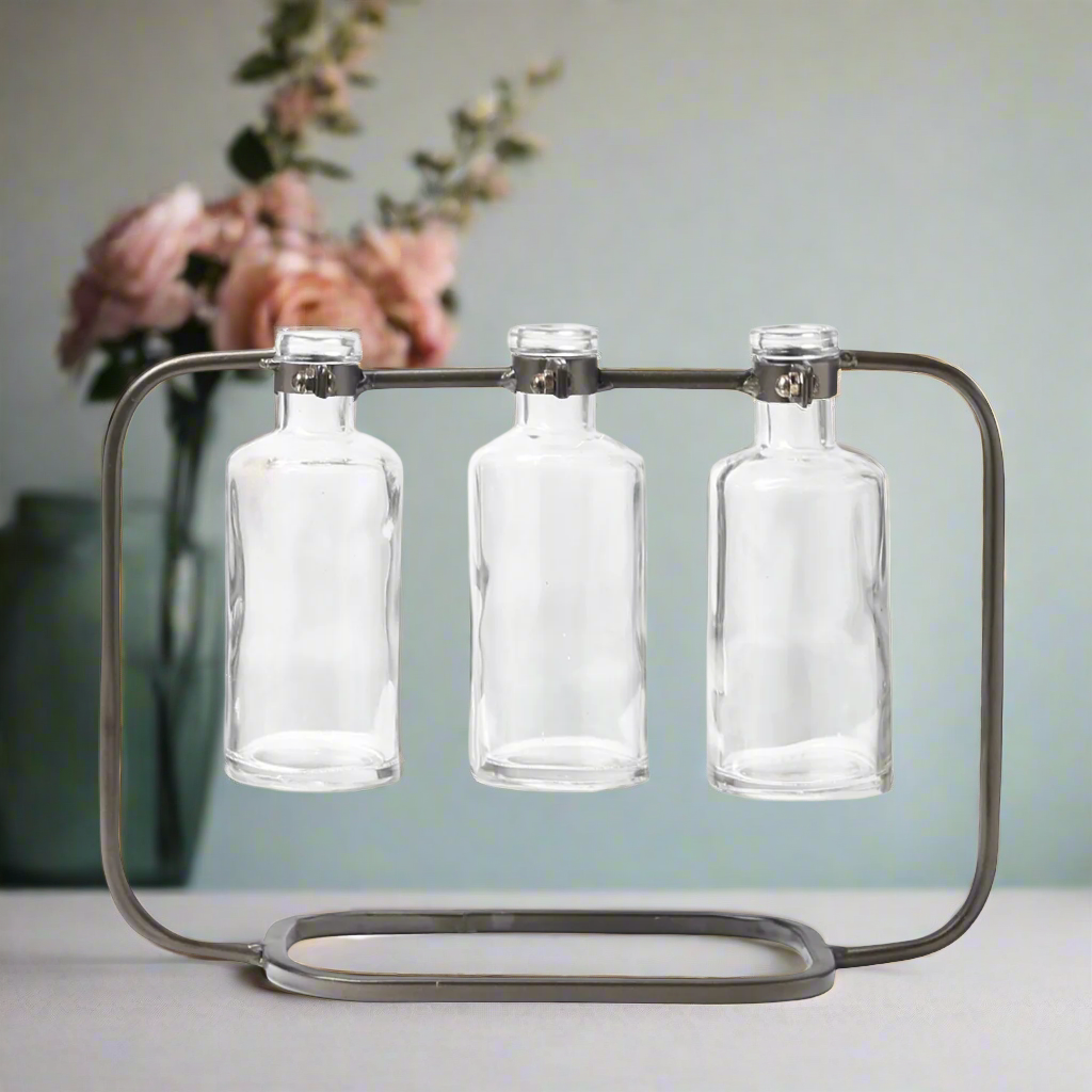 Edith Metal Clustered Hanging Bud Vase
