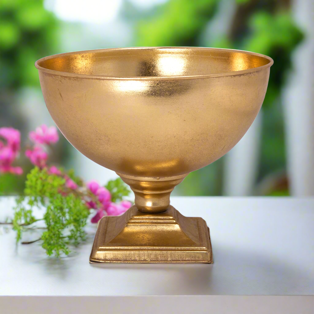 Gertrude Metal Planter