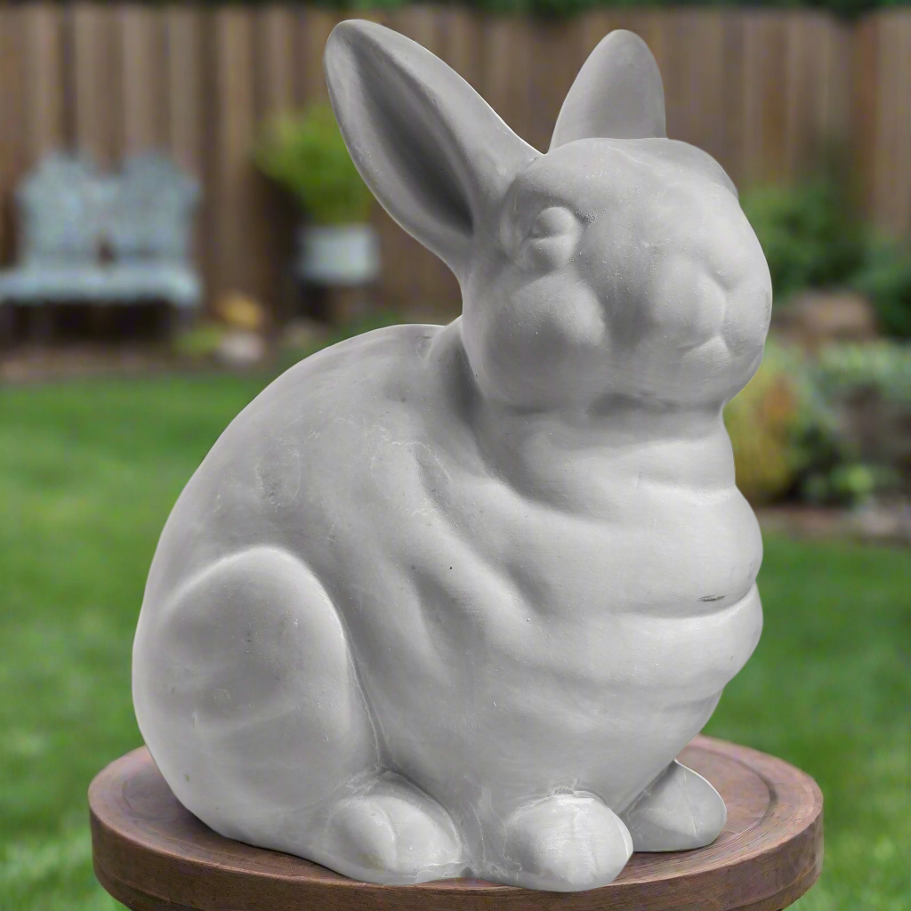 Neve Terracotta Kneeling Rabbit Figurine