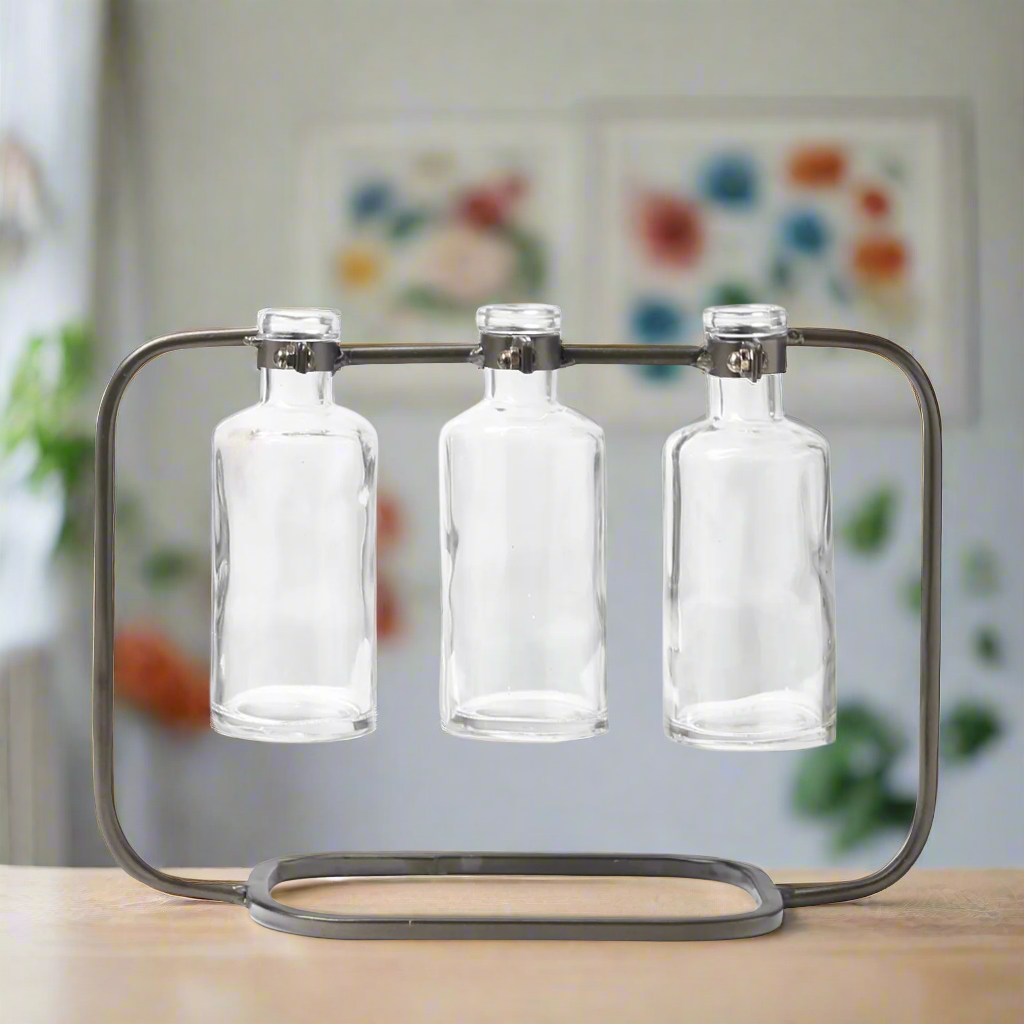 Edith Metal Clustered Hanging Bud Vase