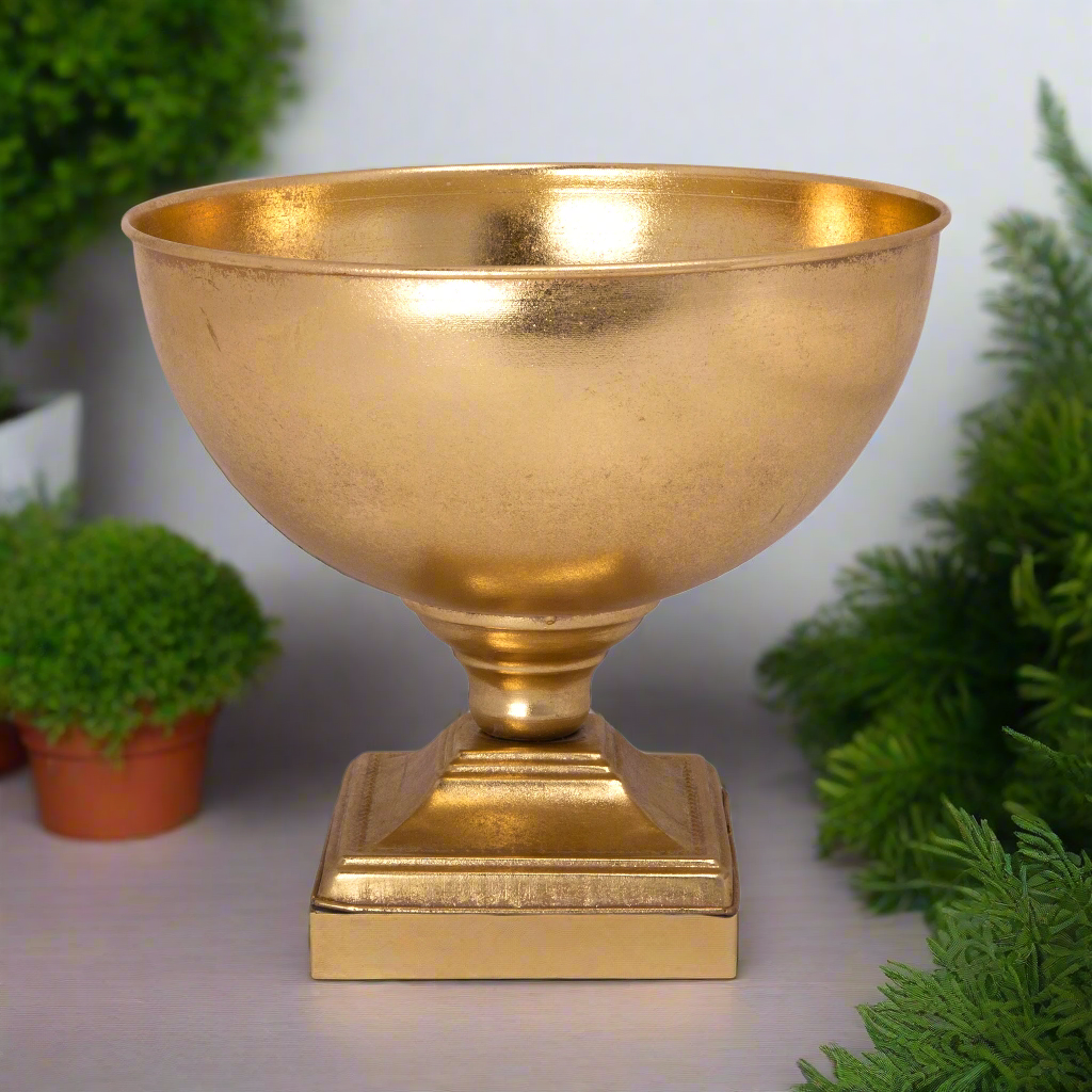 Gertrude Metal Planter
