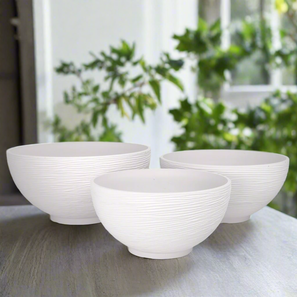 Havira White Fiberclay Planter Set (Set of 3)