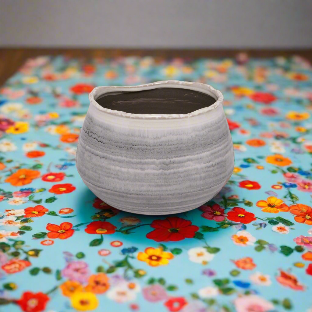 Darla Ceramic Pot