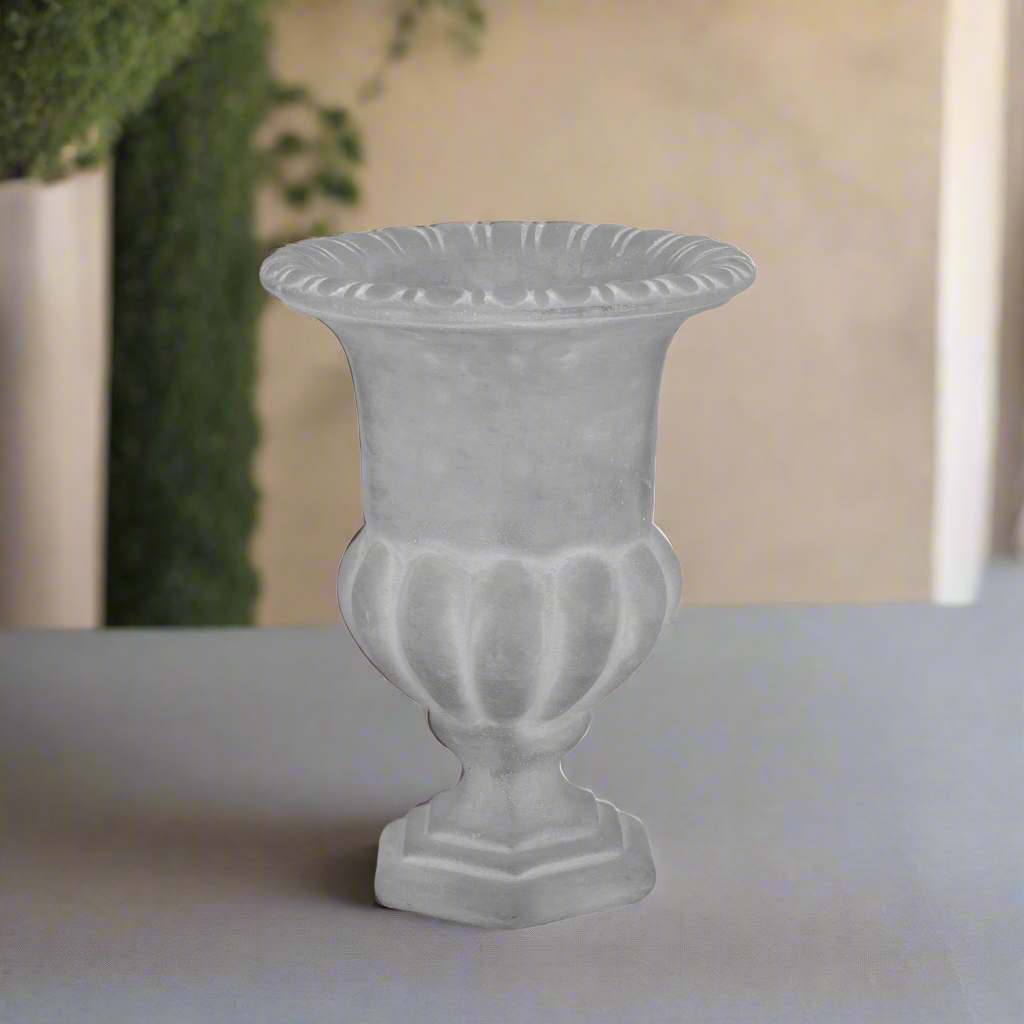 Vale Terracotta Classic Urn