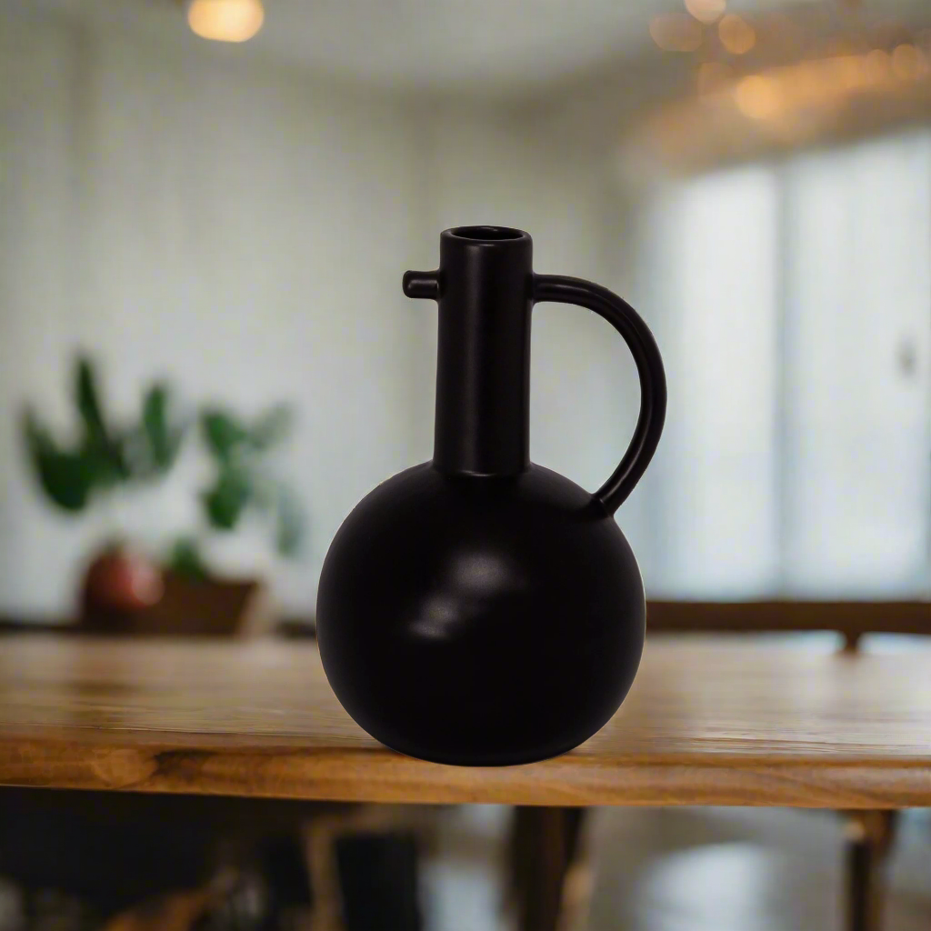 Llana Ceramic Vase