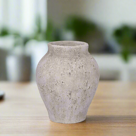 Shirlei Cement Pot