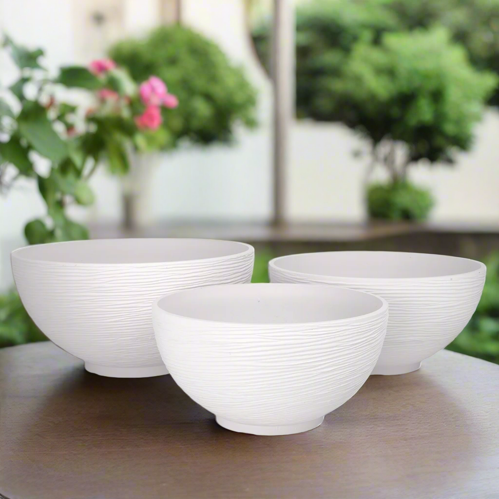 Havira White Fiberclay Planter Set (Set of 3)