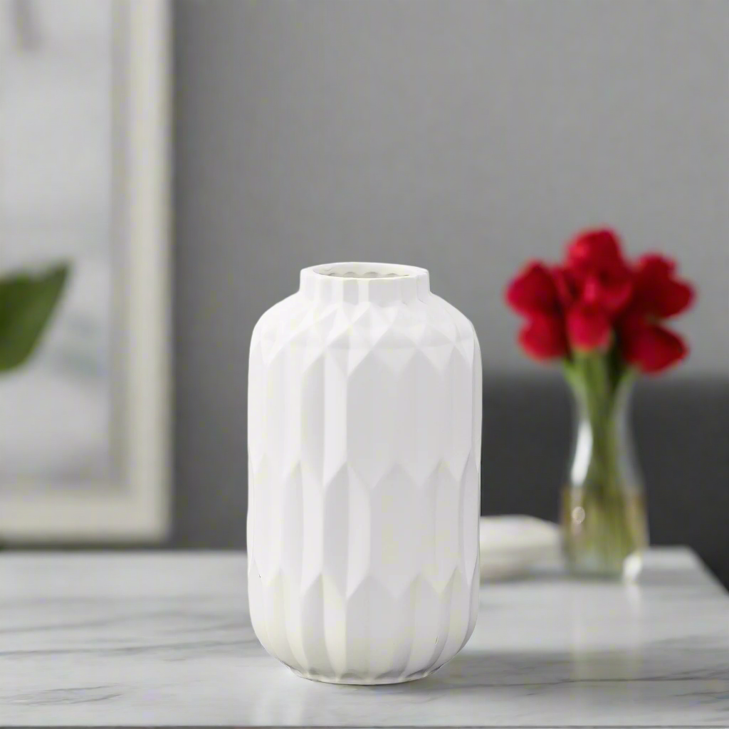 Quinna Ceramic Quartz Vase