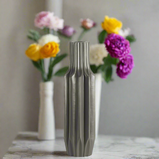 Maeve Ceramic Patterned Wave Vase
