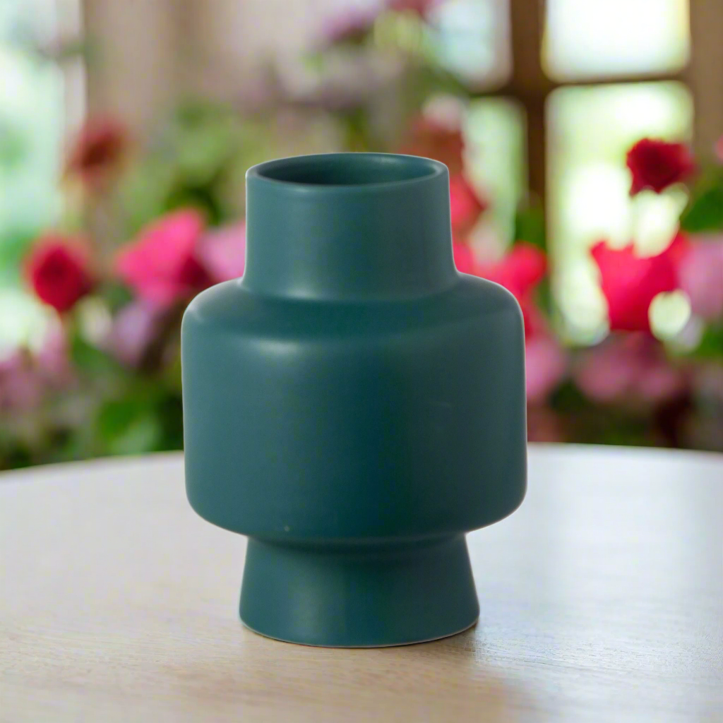 Zoey Ceramic Round Pipe Vase