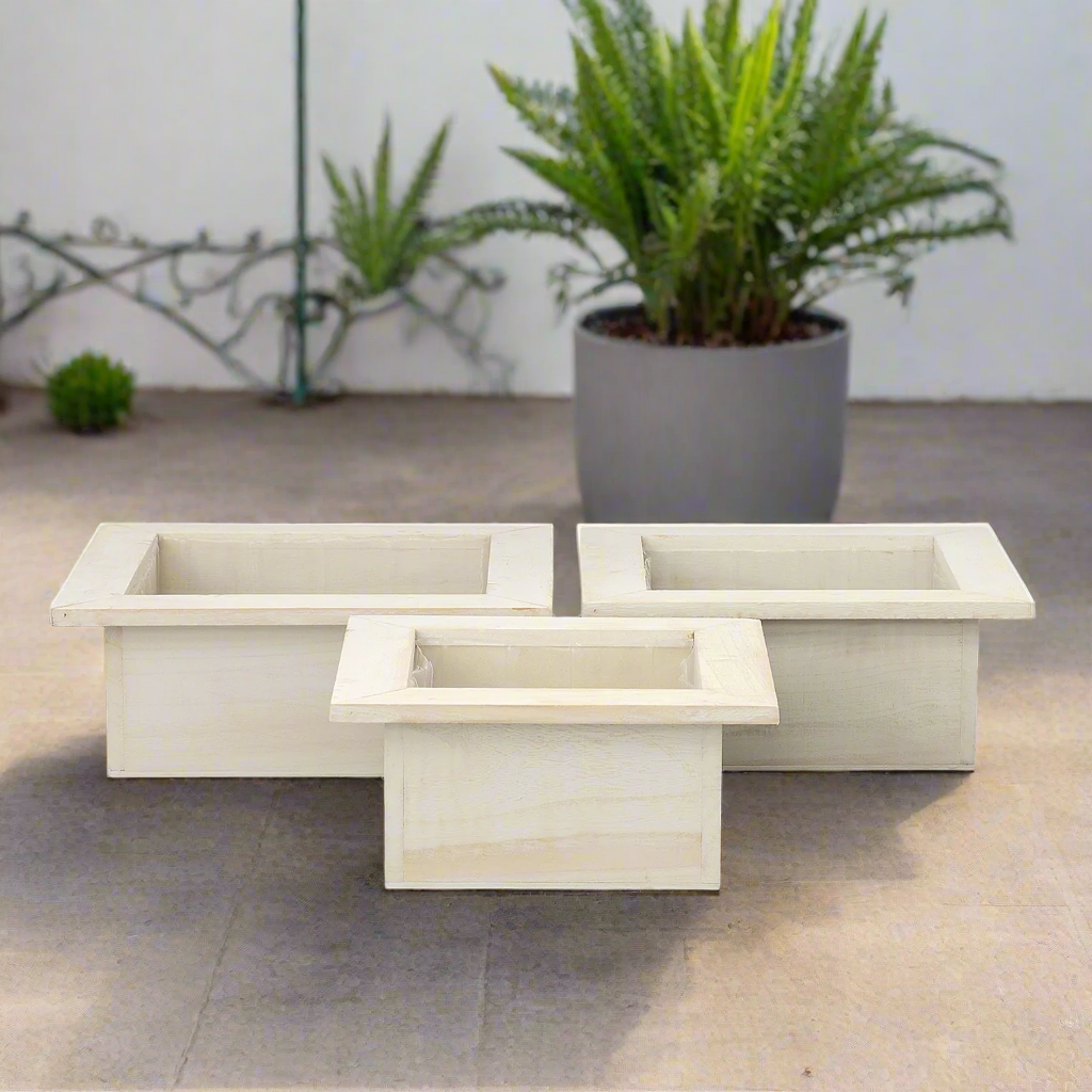 Ceynar Wooden Edge Square Planter Set (Set of 3)