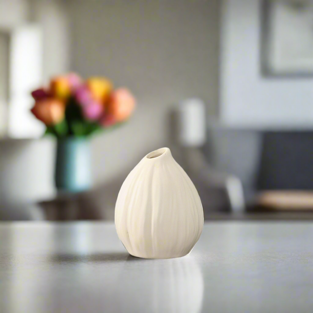 Dolly Textured Ceramic Bellied Vase