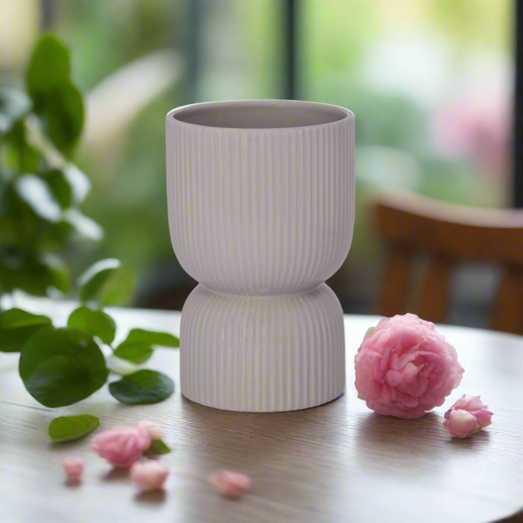 Eulla Ceramic Gloss Vase