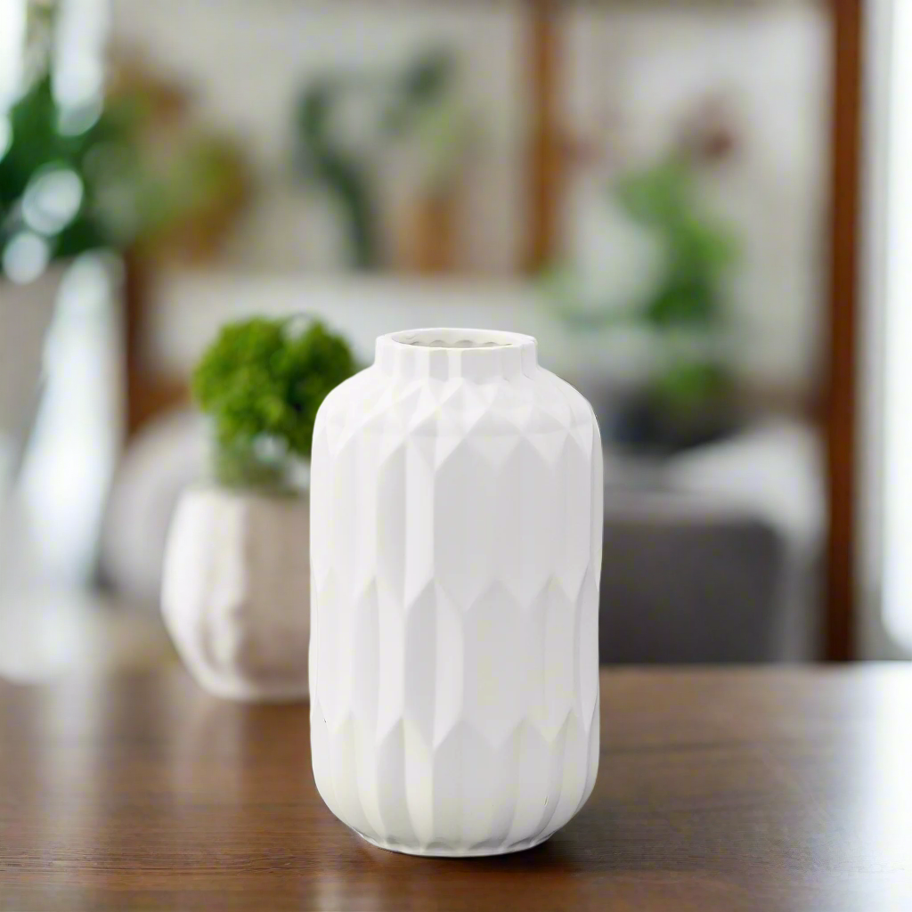 Quinna Ceramic Quartz Vase