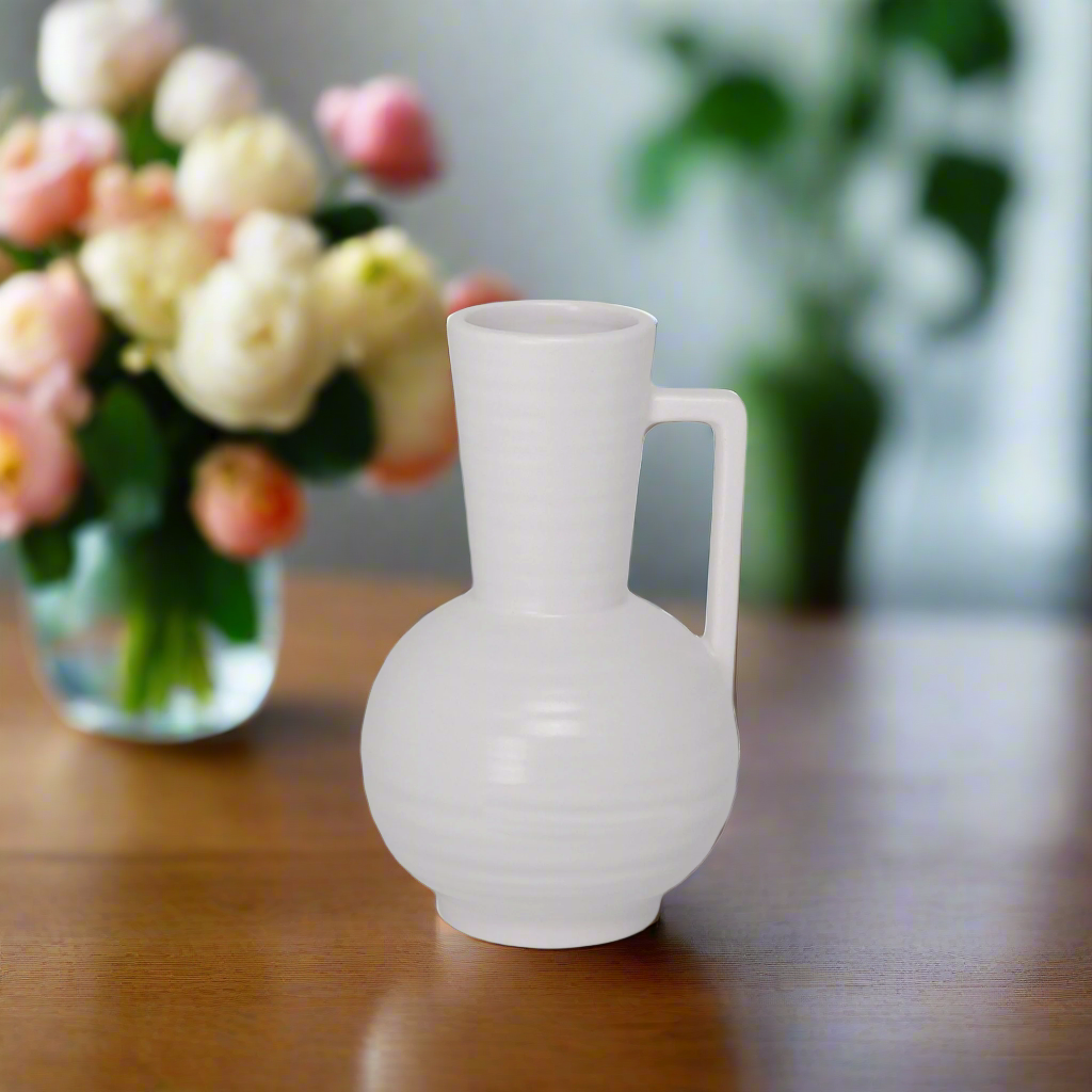 Marilyn Ceramic Sandstone Vase