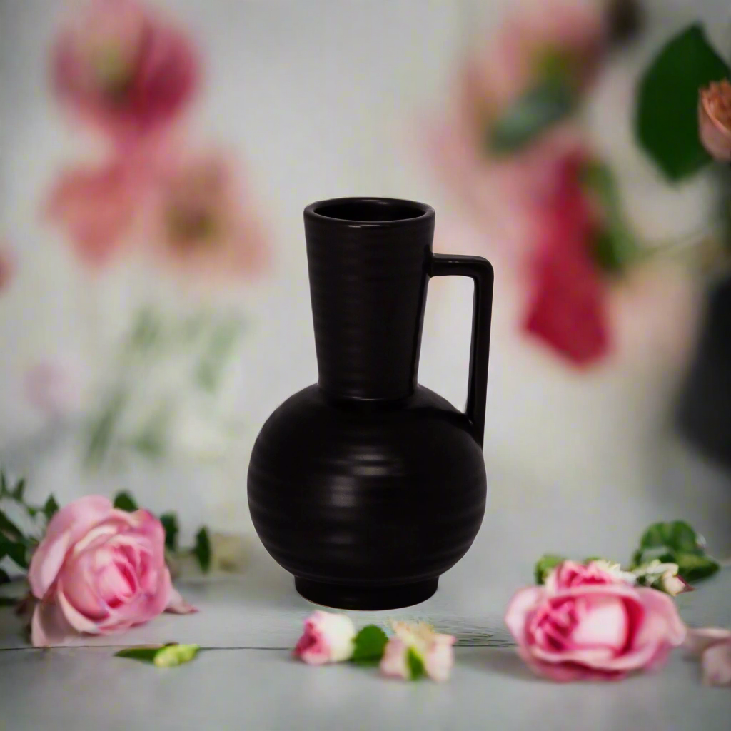 Marilyn Ceramic Sandstone Vase