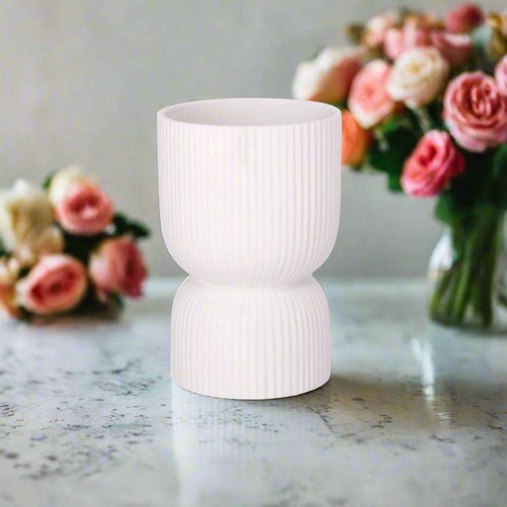Eulla Ceramic Gloss Vase
