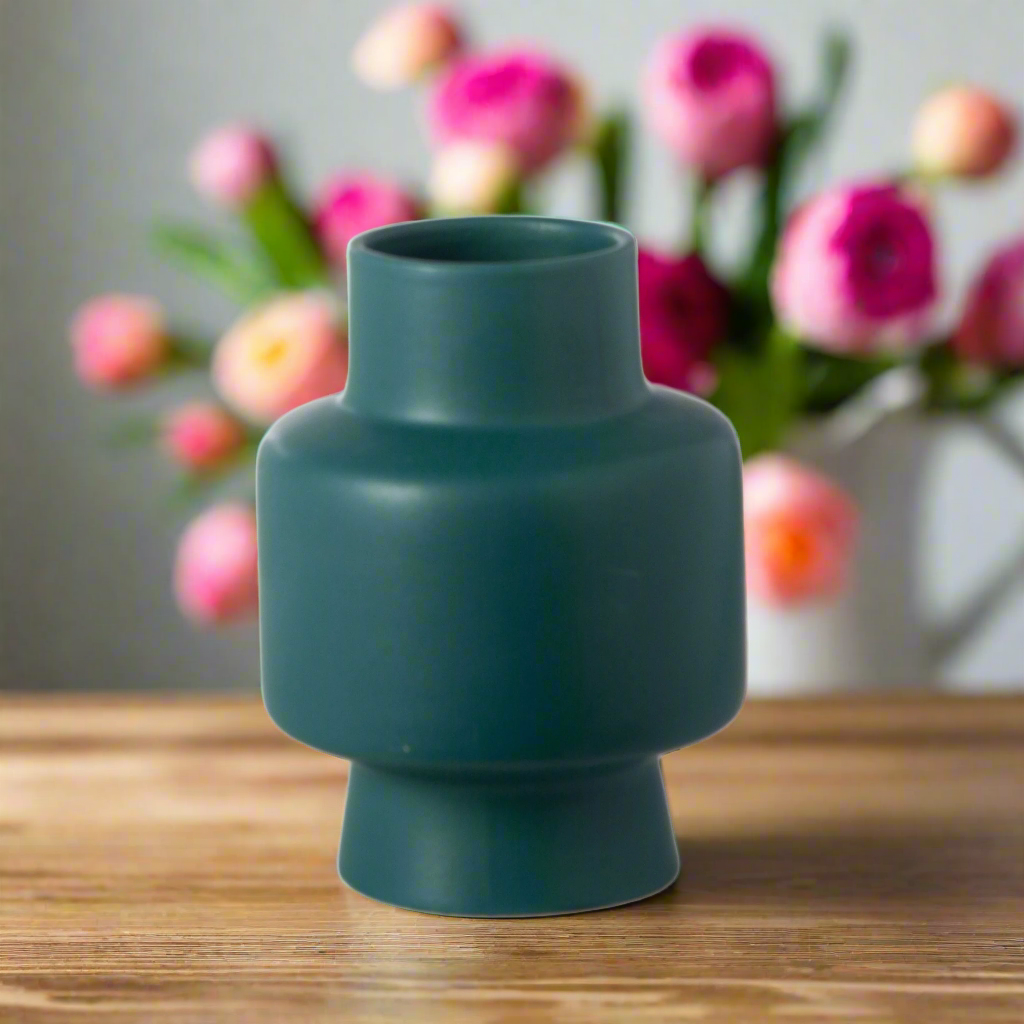 Zoey Ceramic Round Pipe Vase