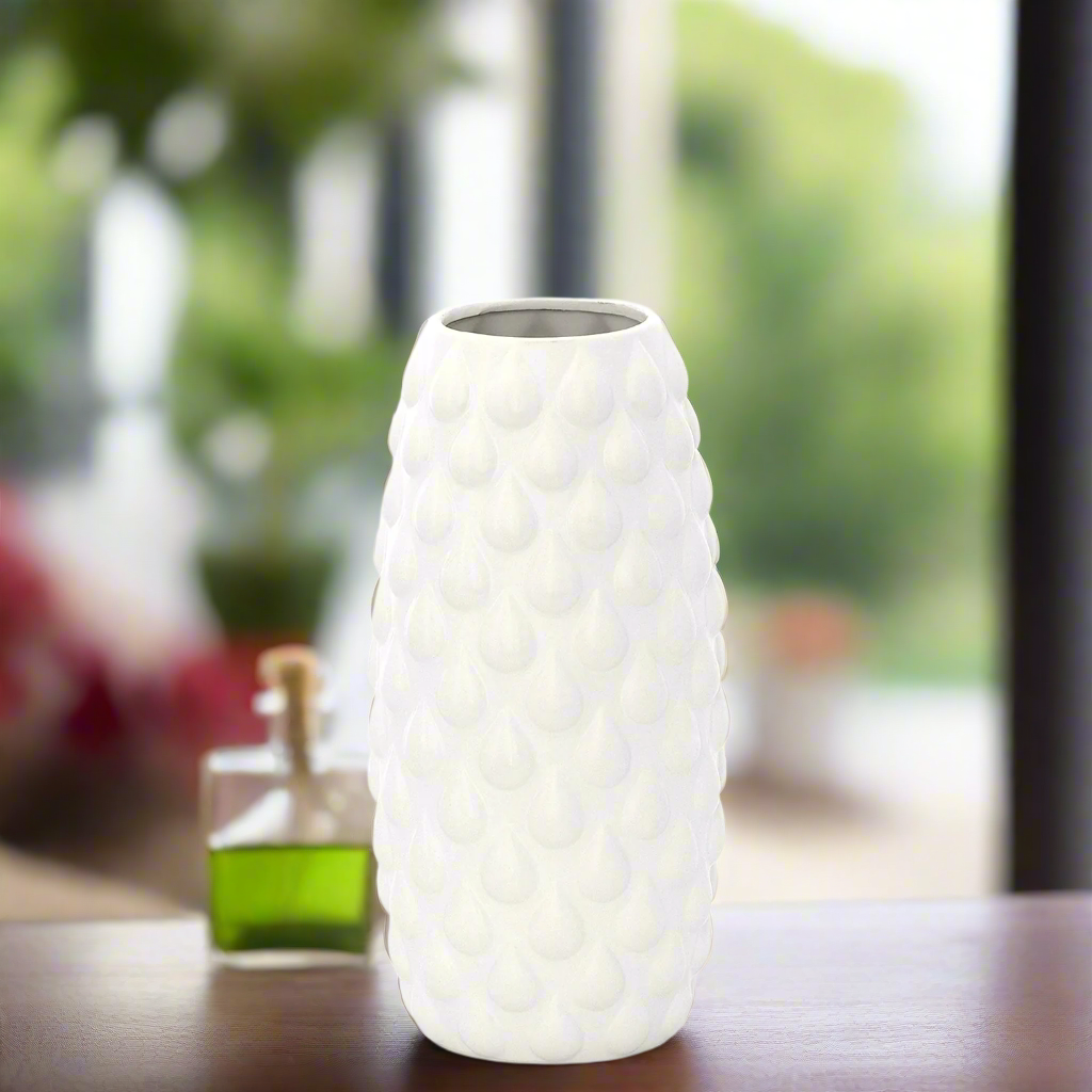 Itzyana Ceramic Vase