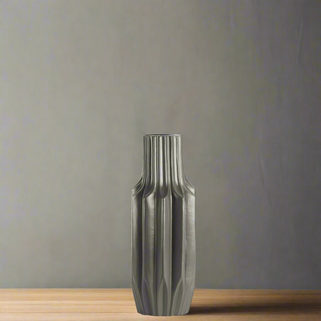 Maeve Ceramic Patterned Wave Vase