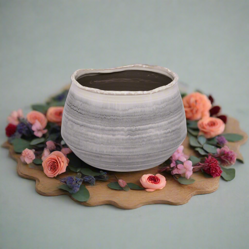 Darla Ceramic Pot