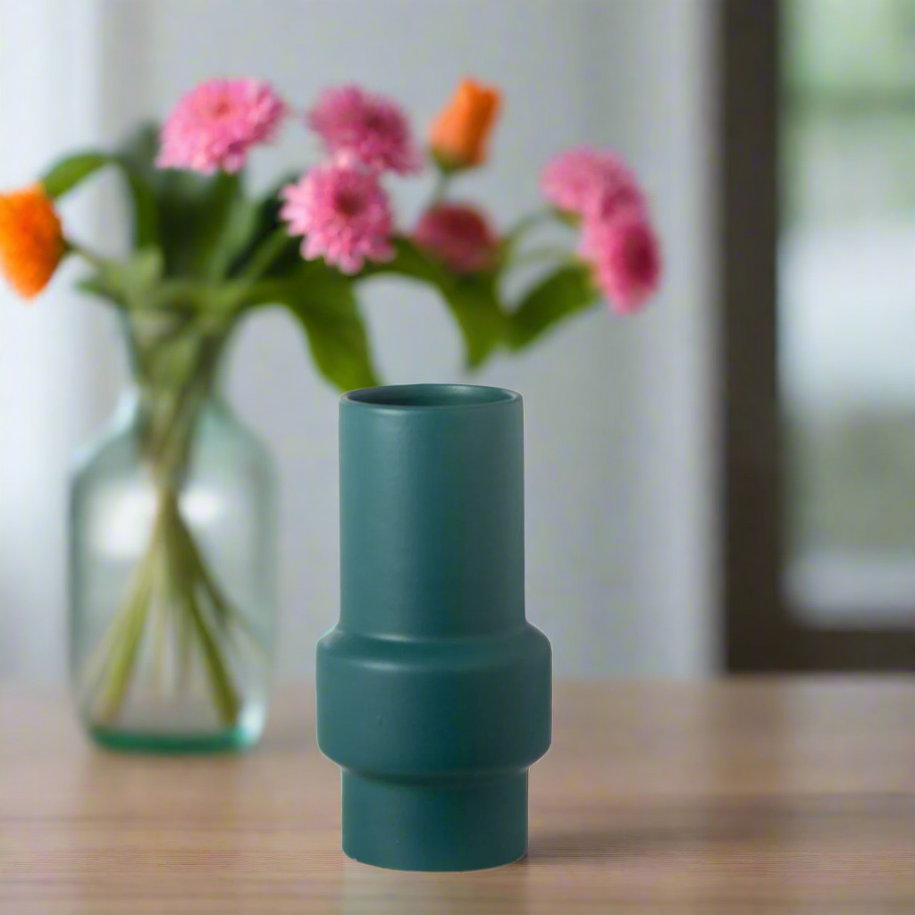 Ira Ceramic Round Pipe Vase
