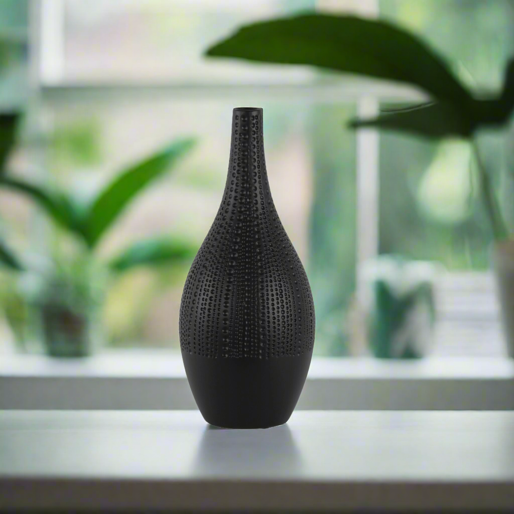 Kavaro Bellied Round Vase