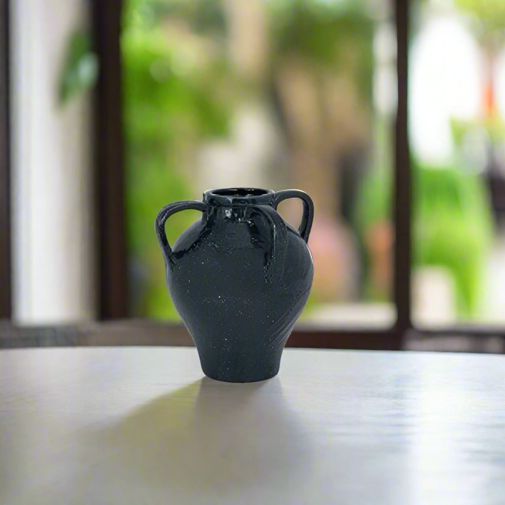 Jenavyr Ceramic Vase