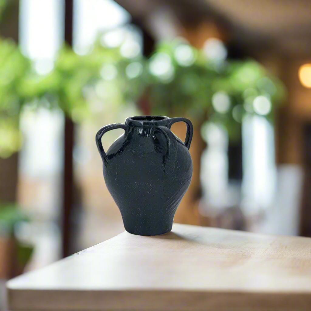 Jenavyr Ceramic Vase