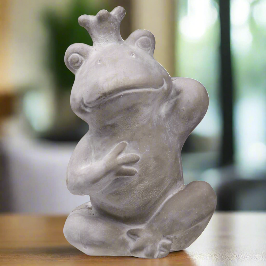 Erynn Cement Sitting Crowned Frog Statue